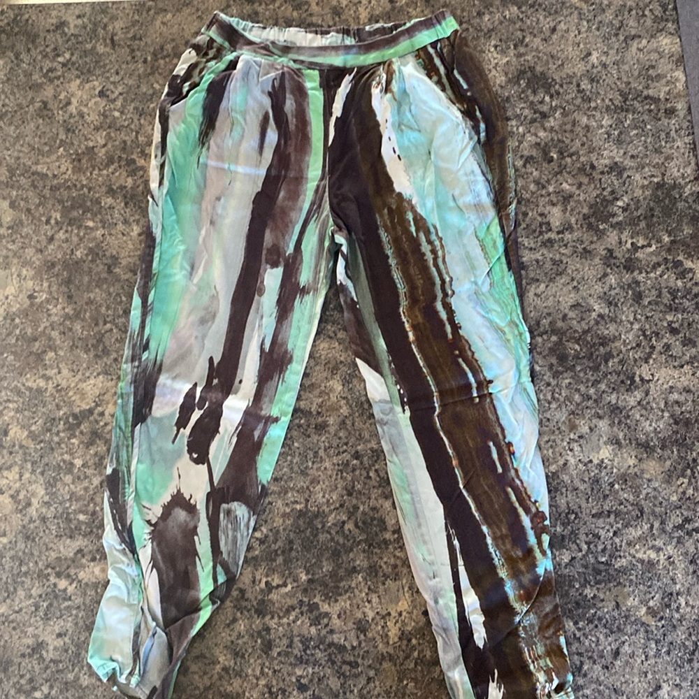They are a teal brown and white color and they are very comfy